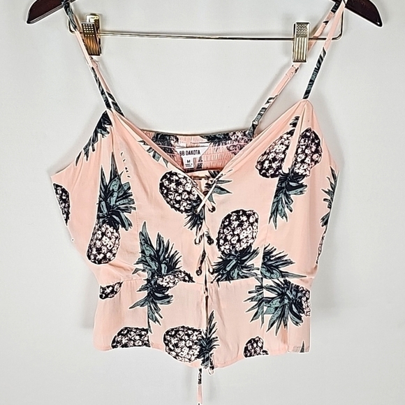 BB Dakota Pink Pineapple Print Lace Up Top *Medium - Picture 1 of 7
